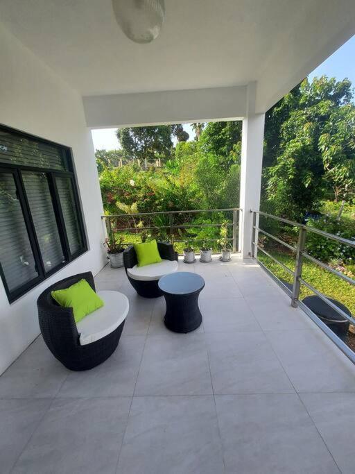 The Willow Apartment Ocho Rios Eksteriør bilde