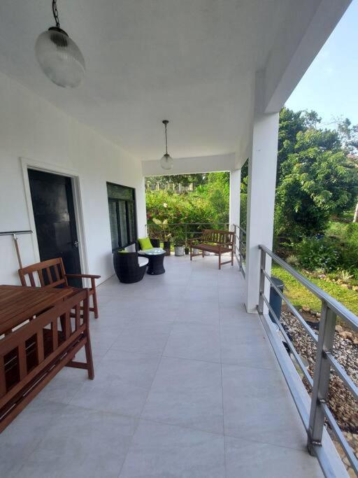 The Willow Apartment Ocho Rios Eksteriør bilde