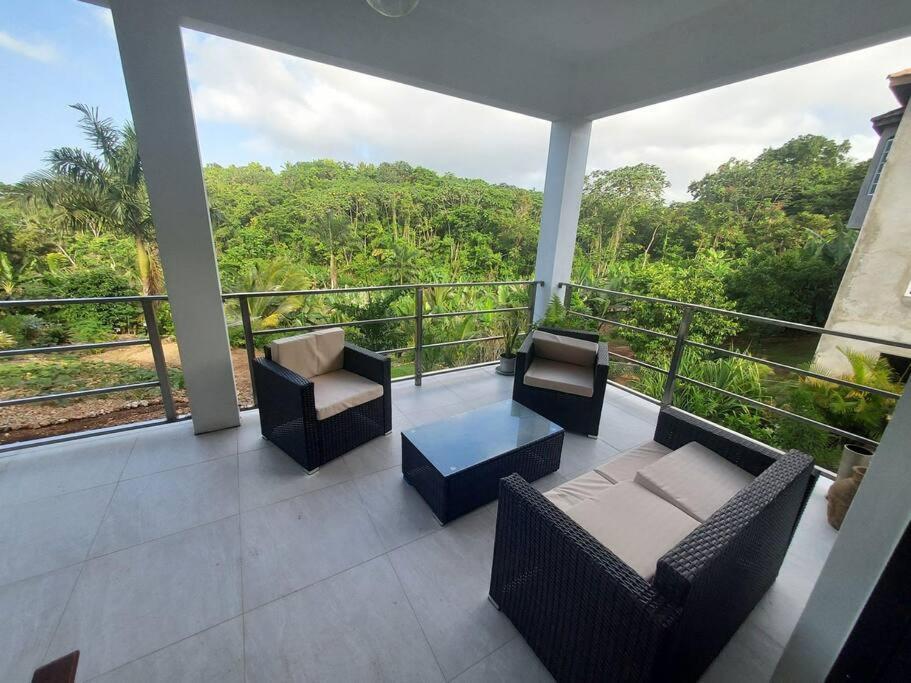 The Willow Apartment Ocho Rios Eksteriør bilde